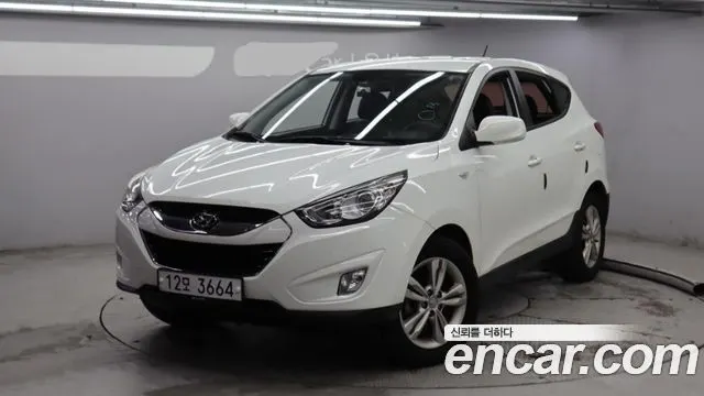 HYUNDAI TUCSON 2011 — 145 585 км, чёрный, Корея — под ключ — фото 6
