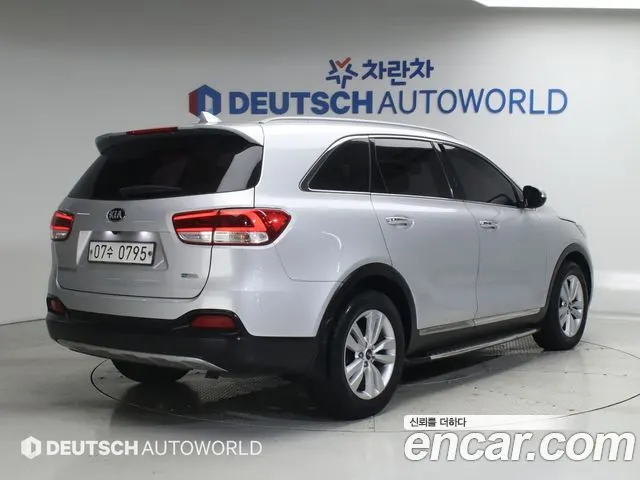 KIA SORENTO 2015 — 221 678 км, серебристый, Корея — под ключ — фото 2