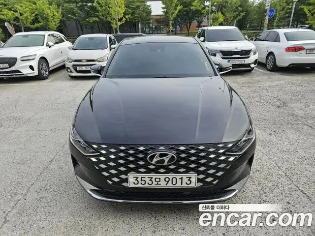 HYUNDAI GRANDEUR 2022 — 81 000 км, чёрный, Корея — под ключ — фото 2