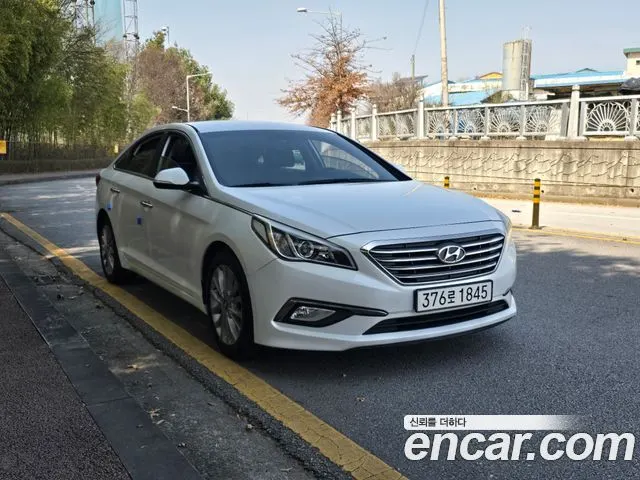 HYUNDAI SONATA 2015 — 180 165 км, белый, Корея — под ключ — фото 3