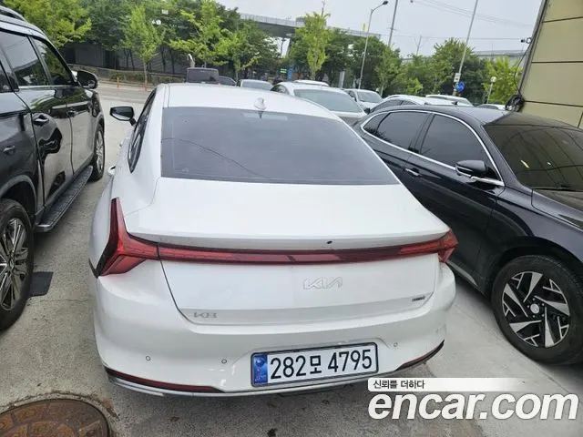 KIA K8 HYBRID 2022 — 82 000 км, белый, Корея — под ключ — фото 4
