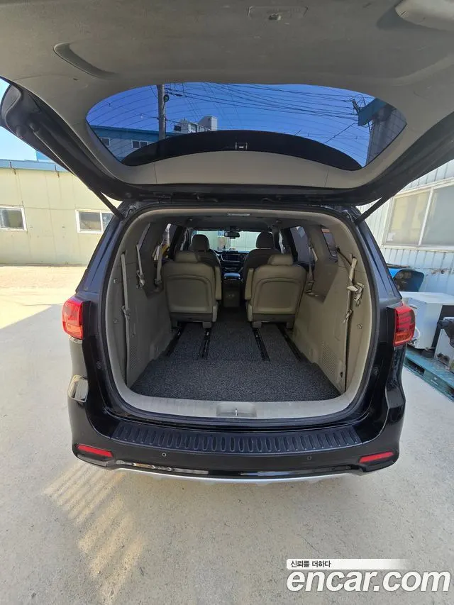 KIA CARNIVAL 2019 — 183 400 км, чёрный, Корея — под ключ — фото 9