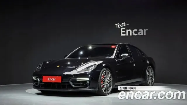 PORSCHE PANAMERA 2019 — 118 200 км, чёрный, Корея — под ключ — фото 1