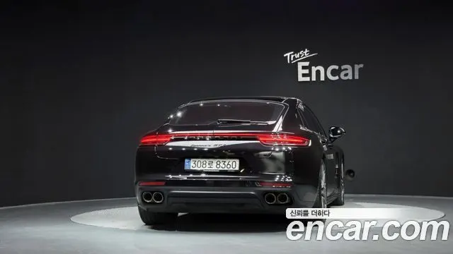 PORSCHE PANAMERA 2019 — 118 200 км, чёрный, Корея — под ключ — фото 4