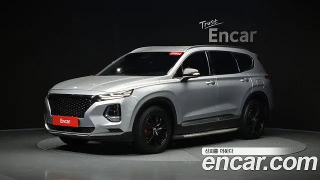 HYUNDAI SANTA FE 2019 — 71 923 км, серебристо-серый, Корея — под ключ — фото 1