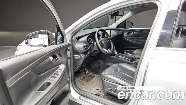 HYUNDAI SANTA FE 2019 — 71 923 км, серебристо-серый, Корея — под ключ — фото 10