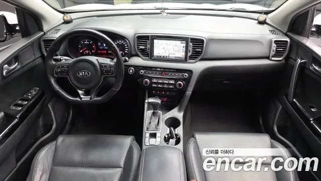 KIA SPORTAGE 2017 — 207 338 км, белый, Корея — под ключ — фото 7