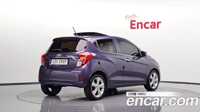 CHEVROLET SPARK 2016 — 84 132 км, фиолетовый, Корея — под ключ — фото 1