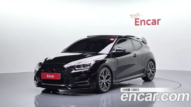 HYUNDAI VELOSTER 2019 — 65 087 км, чёрный, Корея — под ключ — фото 1