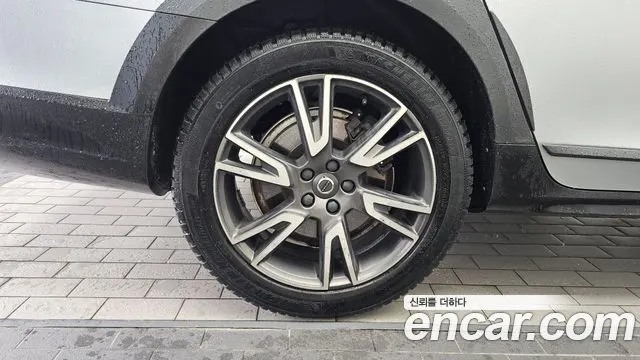 VOLVO V90 CROSS COUNTRY 2018 — 190 705 км, серебристо-серый, Корея — под ключ — фото 5