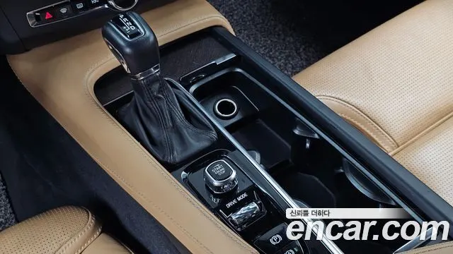 VOLVO V90 CROSS COUNTRY 2018 — 190 705 км, серебристо-серый, Корея — под ключ — фото 9