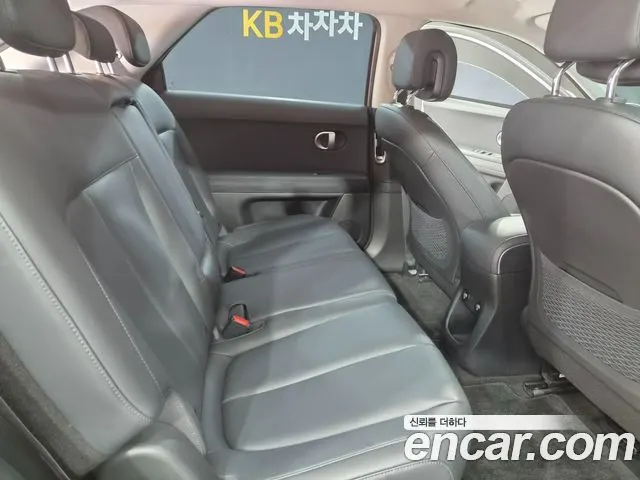 HYUNDAI IONIQ 5 2023 — 16 429 км, серебристо-серый, Корея — под ключ — фото 9
