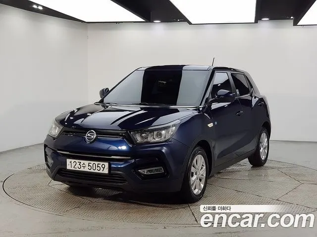 KGM TIVOLI ARMOUR 2019 — 85 000 км, синий, Корея — под ключ — фото 1