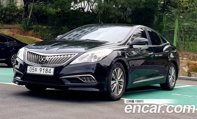 HYUNDAI GRANDEUR 2015 — 206 212 км, чёрный, Корея — под ключ — фото 2