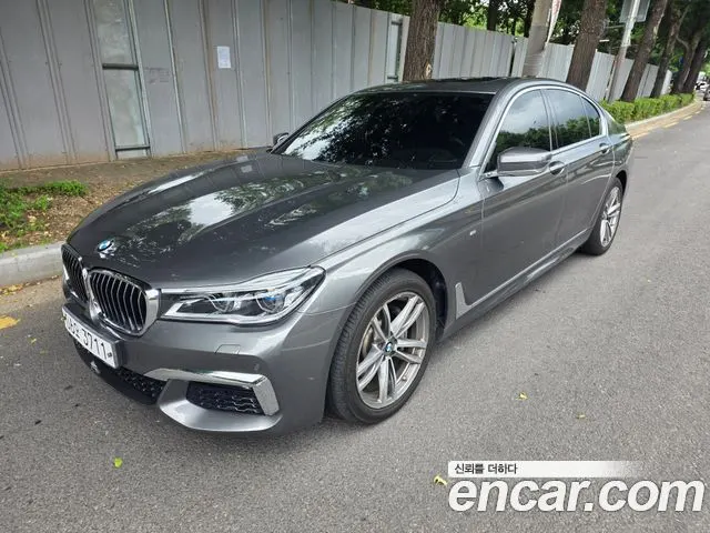 BMW 7 SERIES 2017 — 108 000 км, серебристо-серый, Корея — под ключ — фото 1