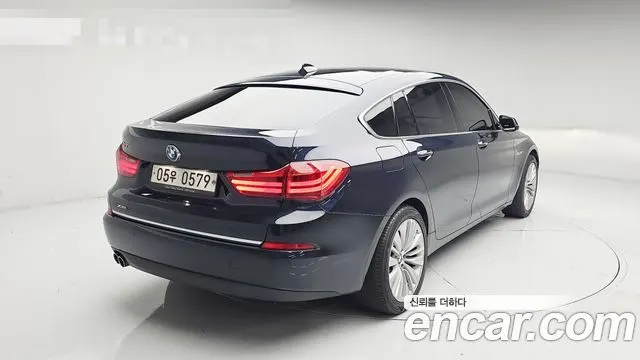 BMW 5 SERIES GT 2016 — 69 718 км, синий, Корея — под ключ — фото 2