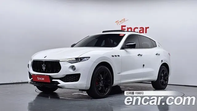 MASERATI LEVANTE 2018