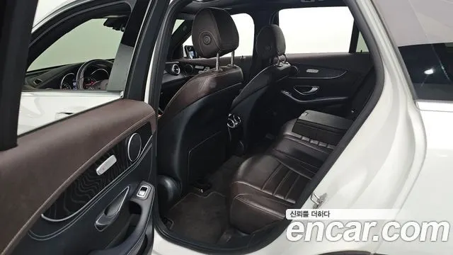 MERCEDES-BENZ GLC-CLASS X253 2017 — 142 488 км, белый, Корея — под ключ — фото 12