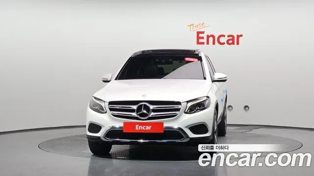 MERCEDES-BENZ GLC-CLASS X253 2017 — 142 488 км, белый, Корея — под ключ — фото 3