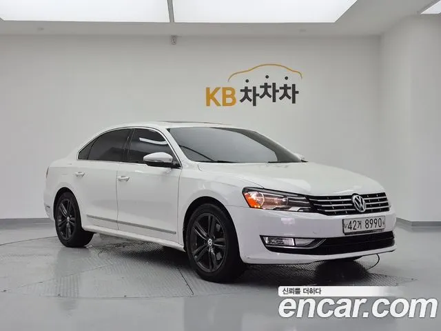 VOLKSWAGEN PASSAT 2015 — 183 491 км, белый, Корея — под ключ — фото 2