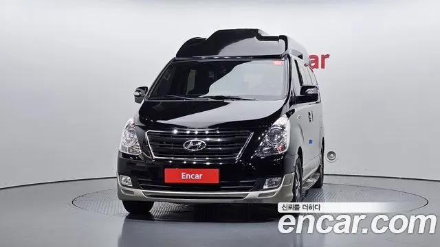 HYUNDAI GRAND STAREX 2017 — 148 317 км, чёрный, Корея — под ключ — фото 3