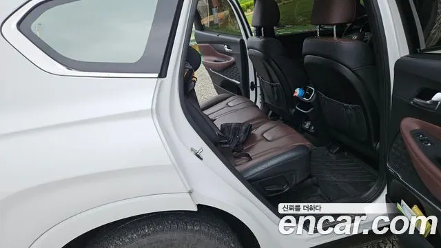 HYUNDAI SANTA FE 2020 — 64 375 км, белый-перламутр, Корея — под ключ — фото 8
