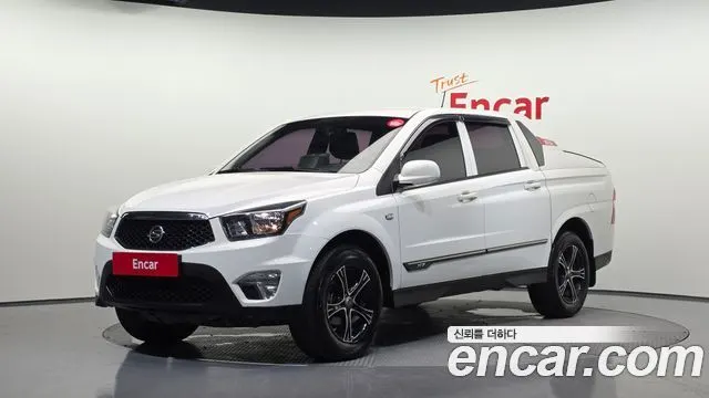 KGM KORANDO SPORTS 2015 — 179 594 км, белый, Корея — под ключ — фото 1