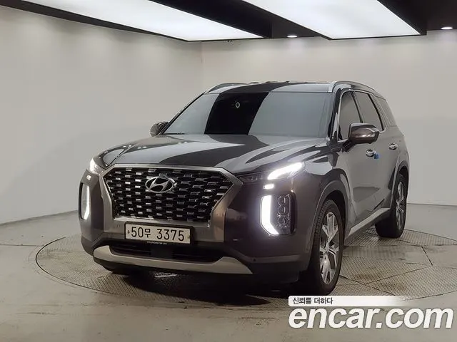 HYUNDAI PALISADE 2019 — 60 895 км, коричневый, Корея — под ключ — фото 1