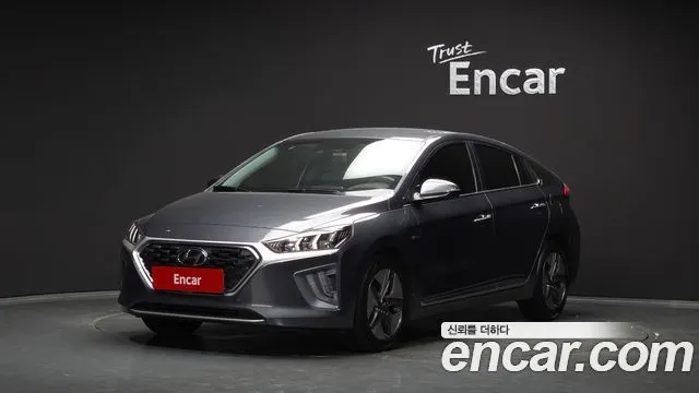 HYUNDAI IONIQ HYBRID 2020