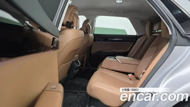 HYUNDAI GRANDEUR HYBRID 2023 — 103 467 км, серебристо-серый, Корея — под ключ — фото 12