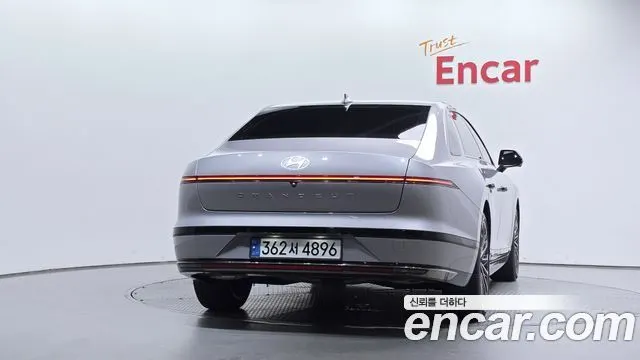 HYUNDAI GRANDEUR HYBRID 2023 — 103 467 км, серебристо-серый, Корея — под ключ — фото 4