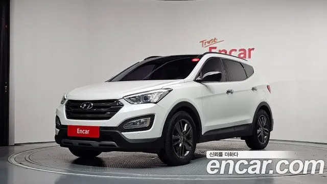 HYUNDAI SANTA FE 2014 — 125 128 км, белый, Корея — под ключ — фото 1