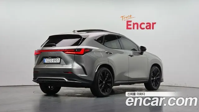 LEXUS NX450H+ 2025 — 20 071 км, серебристо-серый, Корея — под ключ — фото 2