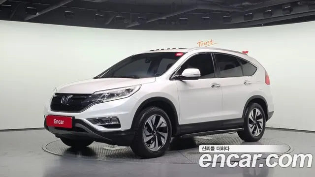 HONDA NEW CR-V 2016 — 120 346 км, белый, Корея — под ключ — фото 1