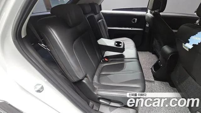 HYUNDAI IONIQ 5 2024 — 27 766 км, серебристо-серый, Корея — под ключ — фото 11