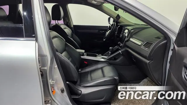 RENAULT KOREA QM6 2017 — 112 029 км, серебристо-серый, Корея — под ключ — фото 11