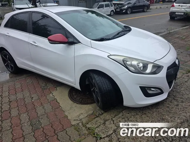 HYUNDAI I30 2015 — 127 000 км, белый, Корея — под ключ — фото 5
