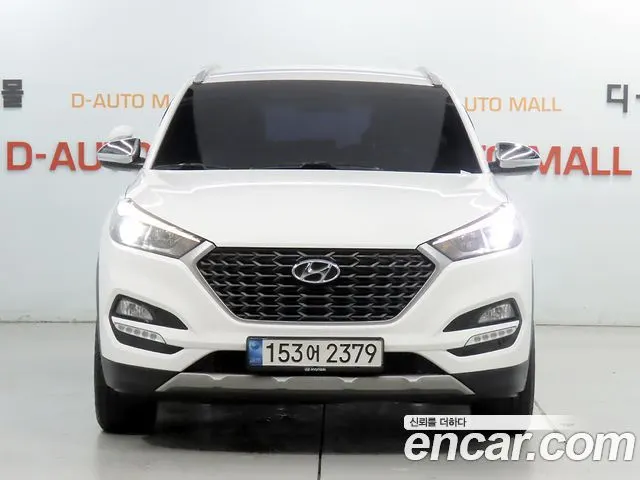 HYUNDAI TUCSON 2018 — 169 667 км, белый, Корея — под ключ — фото 2