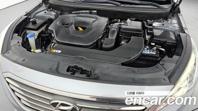 HYUNDAI SONATA 2017 — 108 068 км, серебристо-серый, Корея — под ключ — фото 6