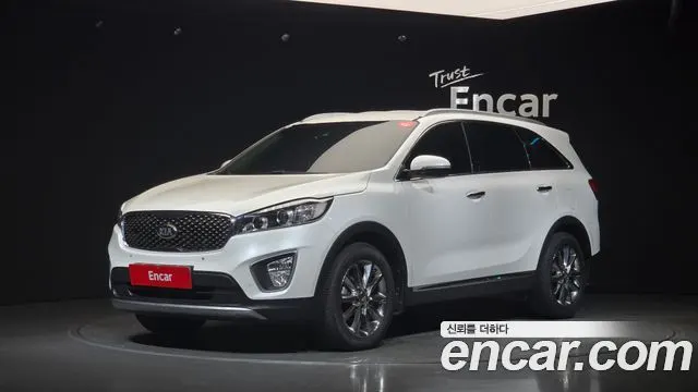 KIA SORENTO 2015 — 173 751 км, белый, Корея — под ключ — фото 1