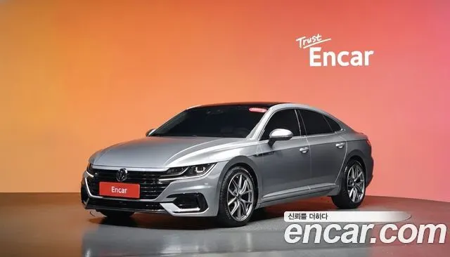 VOLKSWAGEN ARTEON 2019 — 136 921 км, серебристо-серый, Корея — под ключ — фото 2