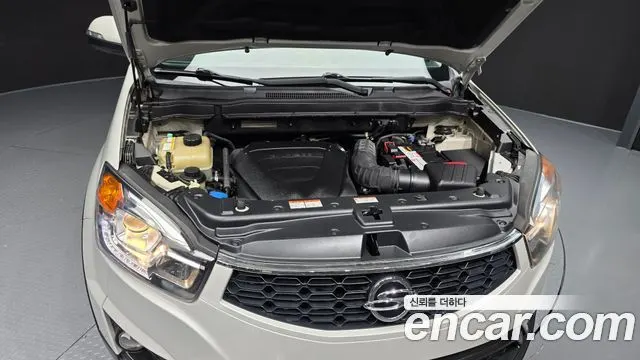 KGM KORANDO C 2014 — 137 295 км, белый-перламутр, Корея — под ключ — фото 6