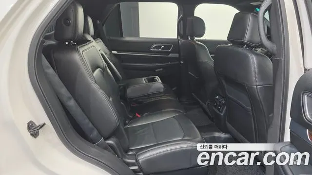 FORD EXPLORER 2017 — 125 552 км, белый, Корея — под ключ — фото 12