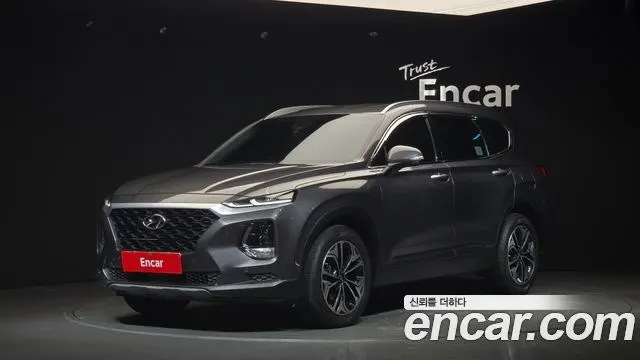 HYUNDAI SANTA FE 2019 — 107 668 км, серый, Корея — под ключ — фото 1