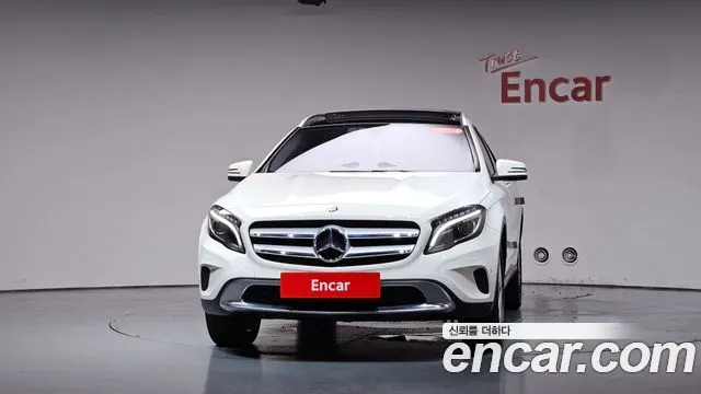 MERCEDES-BENZ GLA-CLASS X156 2017 — 94 139 км, белый, Корея — под ключ — фото 3