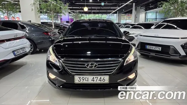 HYUNDAI SONATA 2016 — 186 850 км, чёрный, Корея — под ключ — фото 12