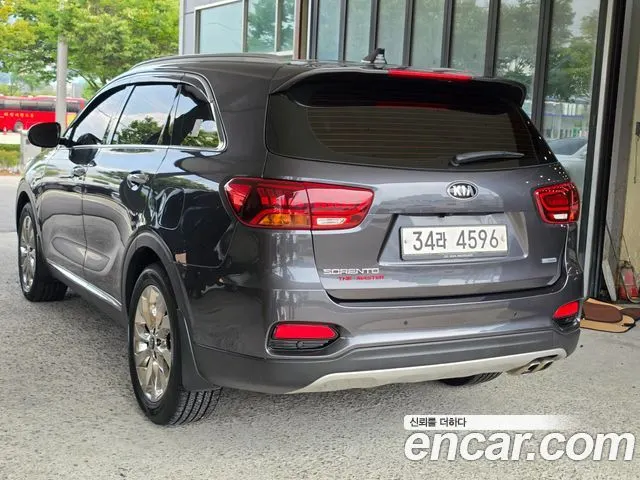 KIA SORENTO 2019 — 93 000 км, серый, Корея — под ключ — фото 6