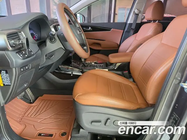 KIA SORENTO 2019 — 93 000 км, серый, Корея — под ключ — фото 10