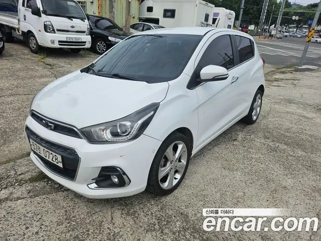 CHEVROLET SPARK 2016 — 153 881 км, белый, Корея — под ключ — фото 2