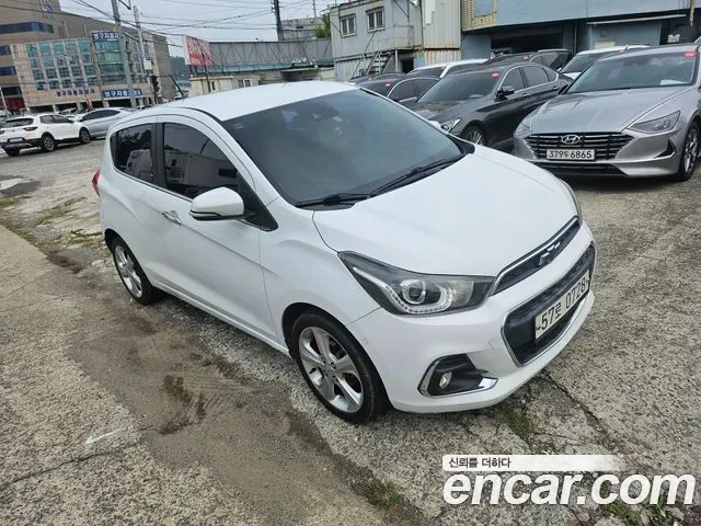 CHEVROLET SPARK 2016 — 153 881 км, белый, Корея — под ключ — фото 11